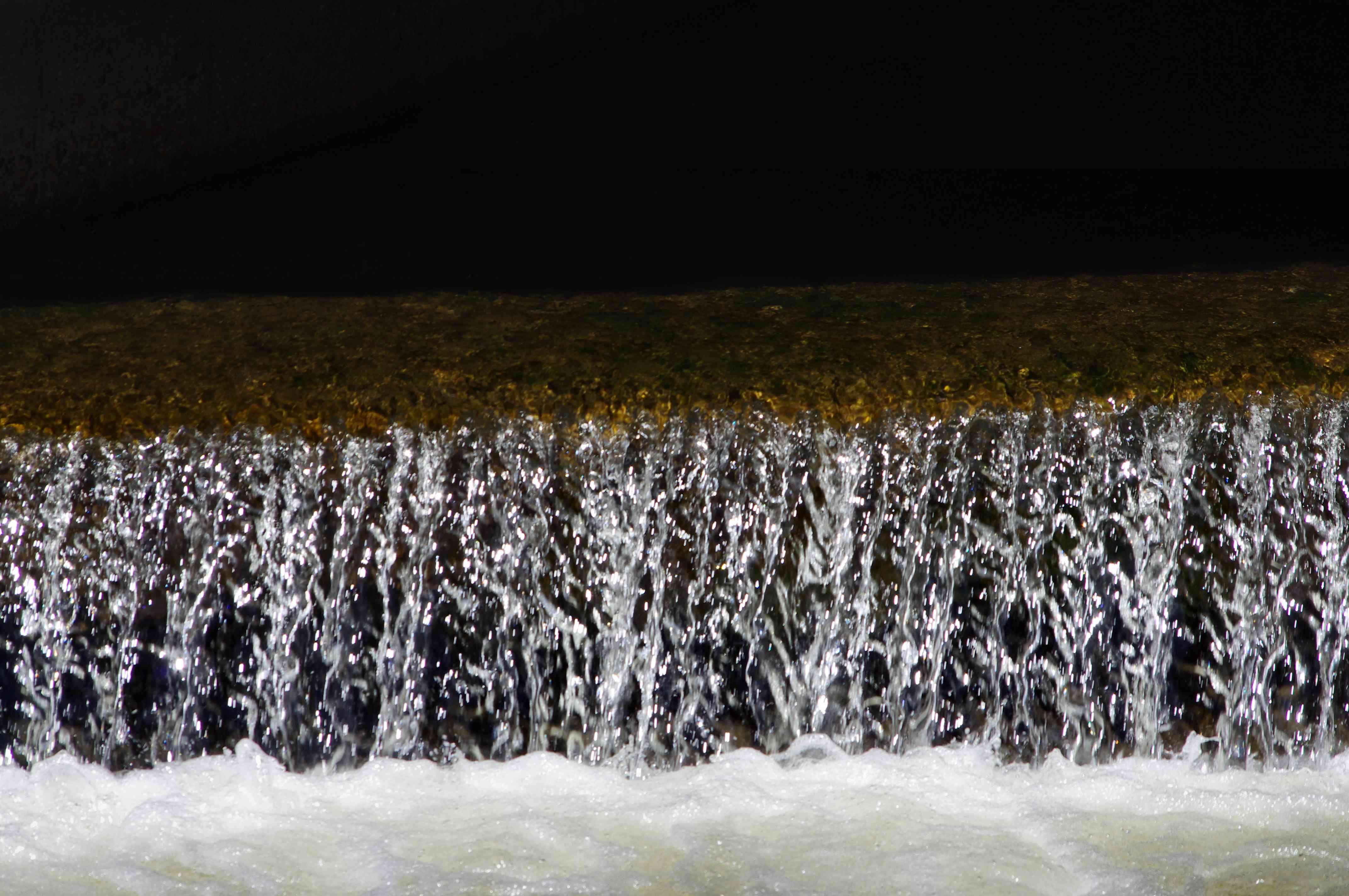 Photo of a teeny weeny waterfall